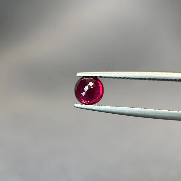 Rubí-1.30ct-5.7x3.7mm 2