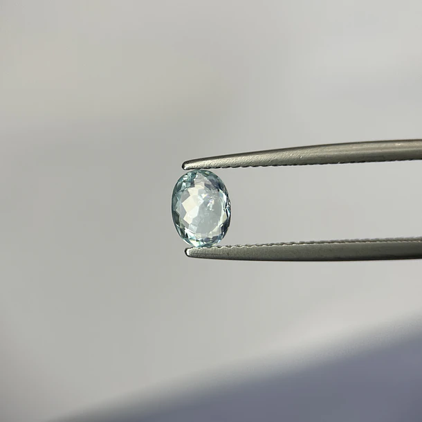 Turmalina paraíba GIL-0.69ct-6.60x5.09x2.99mm 2