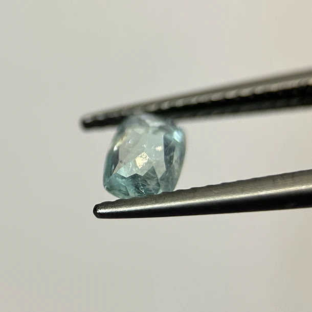 Turmalina paraíba-0.67ct-6.34x4.47x2.96mm 3