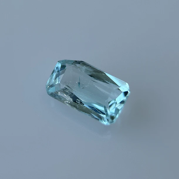 Turmalina paraíba GIL-0.44ct-6.04x3.53x2.36mm 1