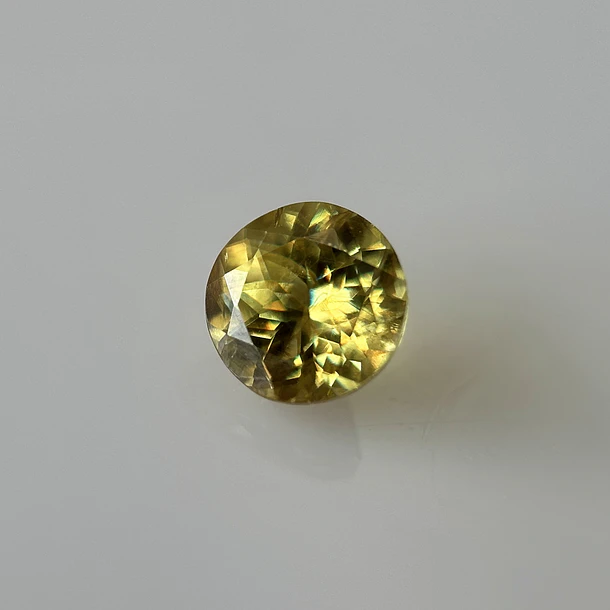 Esfeno-0.65ct-5x3.5mm 1