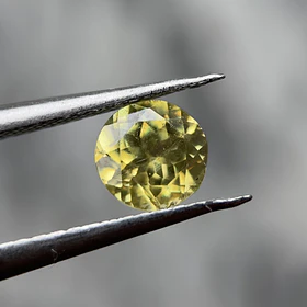 Esfeno-0.525ct-5x3.1mm