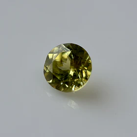 Esfeno-0.725ct-5.2x3.3mm