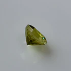 Esfeno-0.705ct-5.1x3.4mm 3