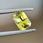 Esfeno certificado por AIG-0.99ct-6.98x4.99x3.38mm 1