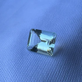 Aguamarina certificada por GIA-0.98ct7.03x5.08x3.66mm 