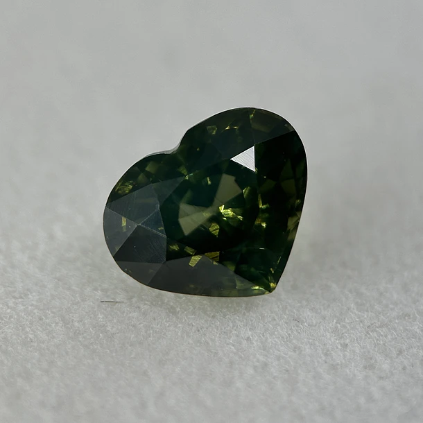 Circón natural AIG-2.58ct-7.02x8.53x5.23mm 1