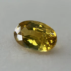 Circón natural AIG-1.54ct-8.01x5.11x3.83mm