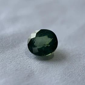 Circón AIG-4.04ct-8.90x8.15x5.78mm