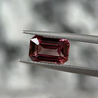 Granate malaya AIG-2.48ct-9.14x6.06x4.38mm 1