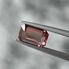 Granate malaya AIG-2.48ct-9.14x6.06x4.38mm 3