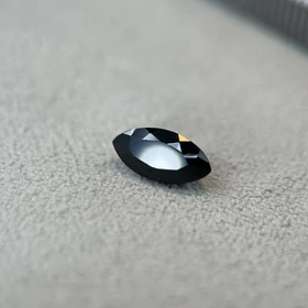 Espinela negra-1.71ct-10x5mm