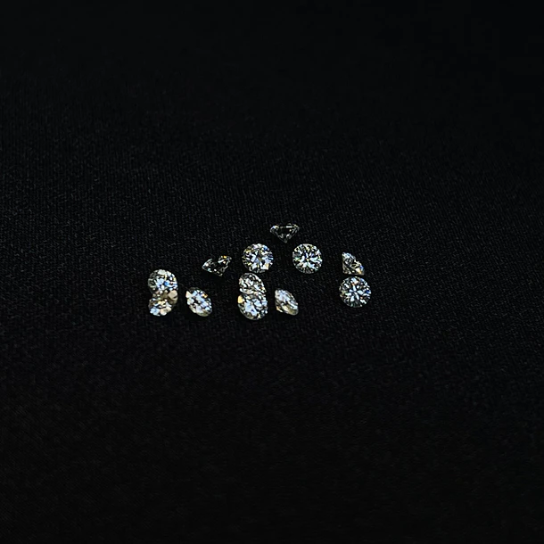 Lote 6 Moissanita-0.07ct-3mm