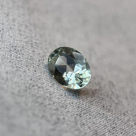 Amatista verde-1.87ct-8.8x6.7mm