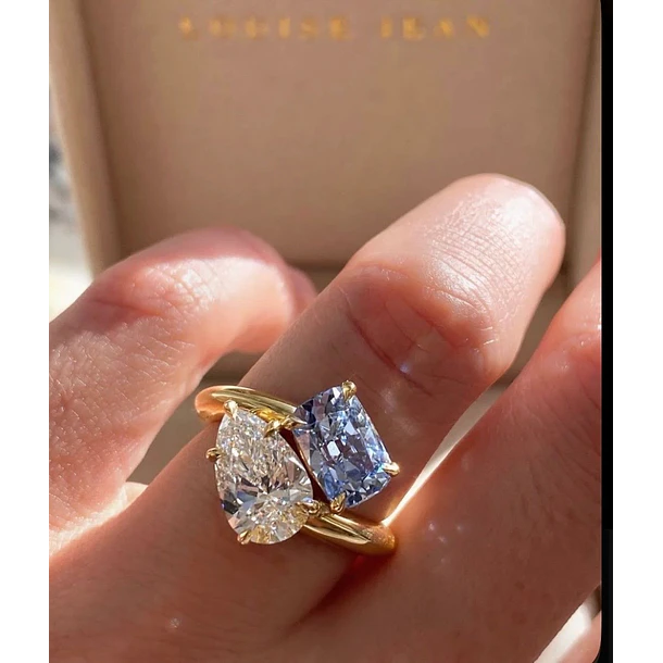 Anillo tu y yo talla 7 en plata con granate tsavorita oval y granate espesartina oval