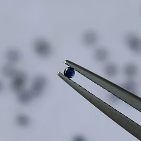 Zafiro azul-0.02ct-1.5mm