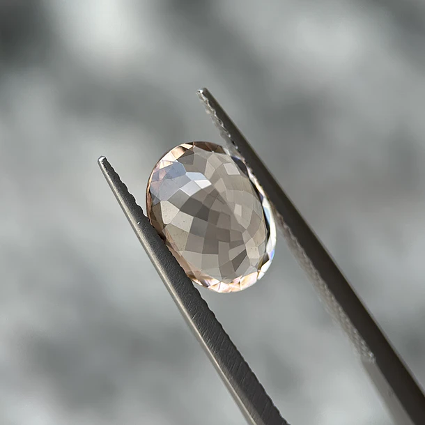 Morganita-2.30ct-9.9x7.7x4.2mm 3