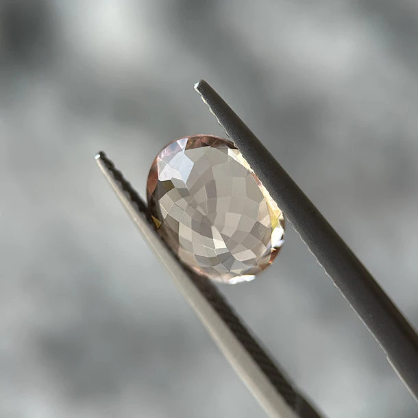 Morganita-2.30ct-9.9x7.7x4.2mm 2