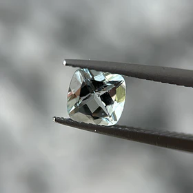 Aguamarina-1.10ct-6x6mm