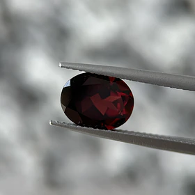 Granate rojo-2.90ct-10x8x4.4mm