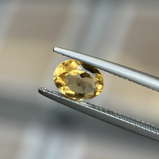 Citrino amarillo-1.22ct-8.1x6.2mm 1