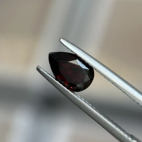 Granate rojo-1.80ct-8.7x5.8mm