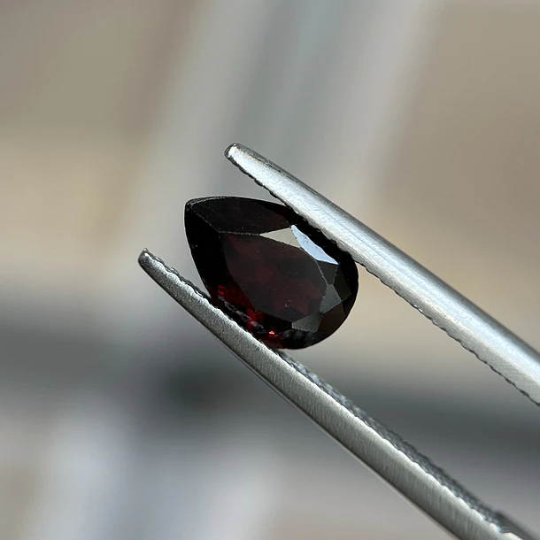 Granate rojo-1.80ct-8.7x5.8mm 1