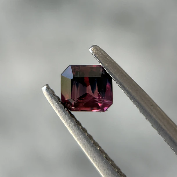 Zafiro Winza-0.585ct-4.9x4.5x2.7mm 1