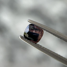 Zafiro Winza-1.05ct-5.5x4.9x4.1mm