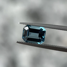 Topacio London Blue-3ct-9.1x6.8x5mm