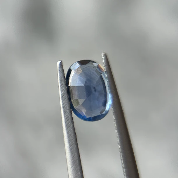 Zafiro-0.85ct-7.1x5x3.1mm 3