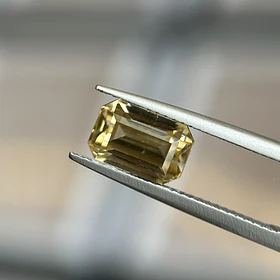 Circón-3.215ct-9.3x5.6x4.2mm