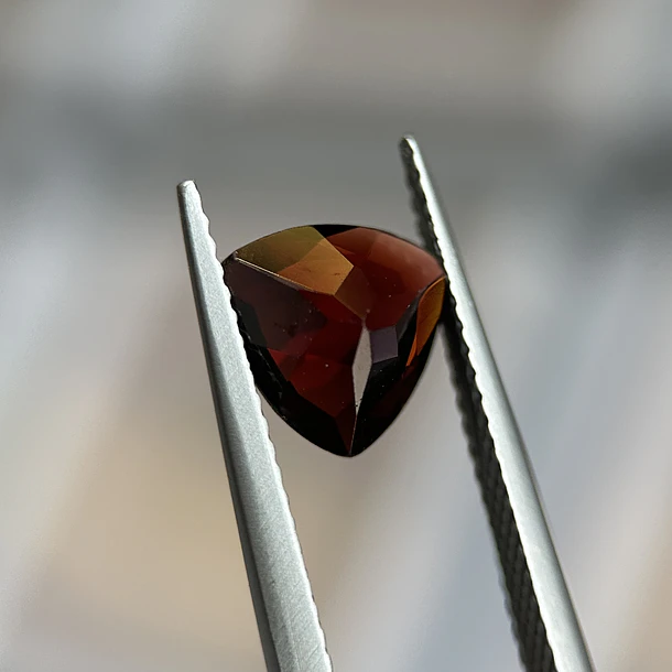 Granate rojo–1.90ct–7.7x7.7x4.5mm 3