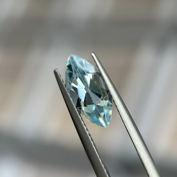 Topacio azul–2.40ct–12x5.9x4.7mm 1