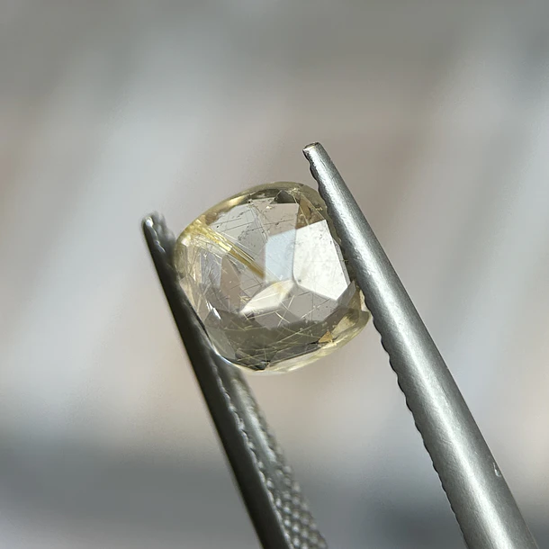 Cuarzo rutilado–1.85ct–7.1x6.9x5.2mm 2