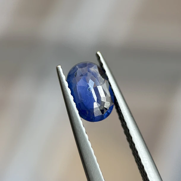Zafiro azul–0.71ct–6.7x4.8x2mm 3
