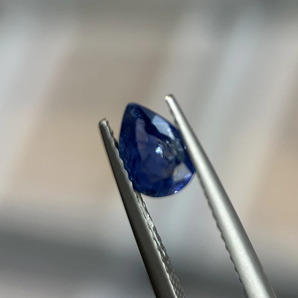 Zafiro azul–0.91ct–7x5x2.8mm 1
