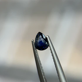Zafiro azul–0.40ct–4.9x3x2.1mm