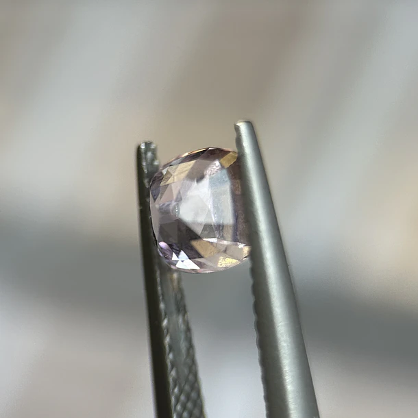 Kunzita–1.53ct–6x6x5.3mm 3