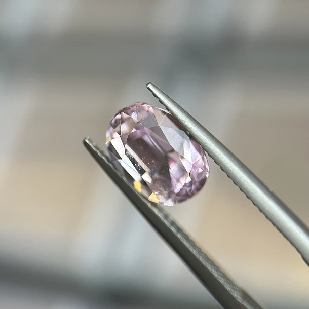 Kunzita–4.015ct–10x7.2x7.2mm 1