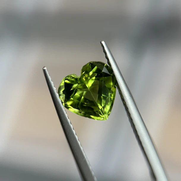 Peridoto–2.03ct–8x7.8x5mm 1
