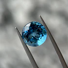 Topacio suizo–6.32ct–10.7x10.7x7.4mm 1