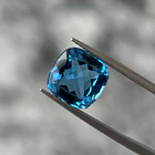 Topacio suizo–8.92ct–10.8x10.8x7.8mm 1