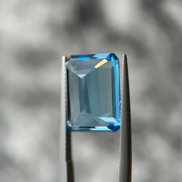 Topacio suizo–11.55ct–15x11x7mm 3