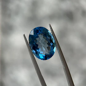 Topacio suizo–10.19ct–15x11x7mm