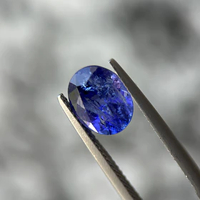 Tanzanita–2.95ct–9.8x7.8x5.3mm