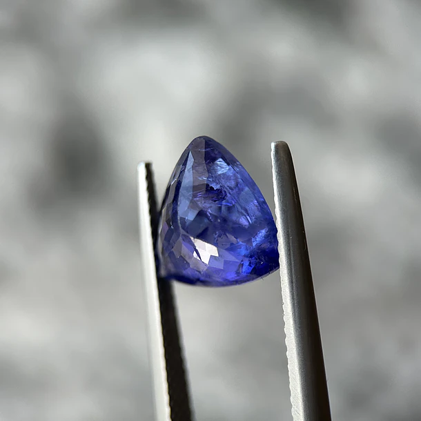Tanzanita–4.60ct–10.8x11x5.7mm 2