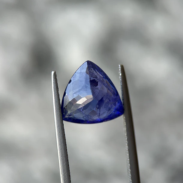 Tanzanita–4.60ct–10.8x11x5.7mm 3