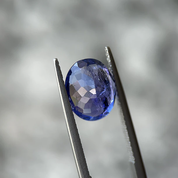 Tanzanita–3.90ct–10.9x8.9x5.5mm 3