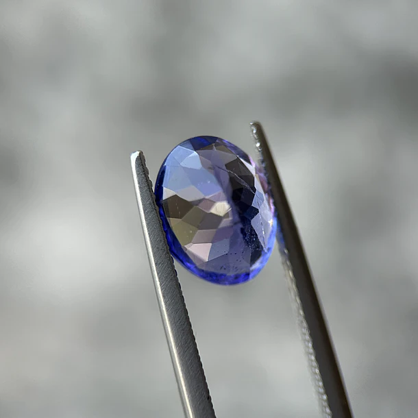 Tanzanita–3ct–10x8x5.5mm 3